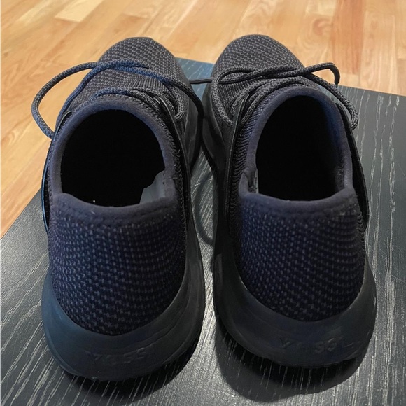 Vessi waterproof running shoes - Picture 3 of 4